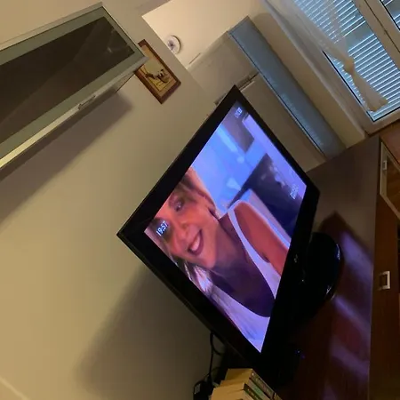 Katja Apartman *